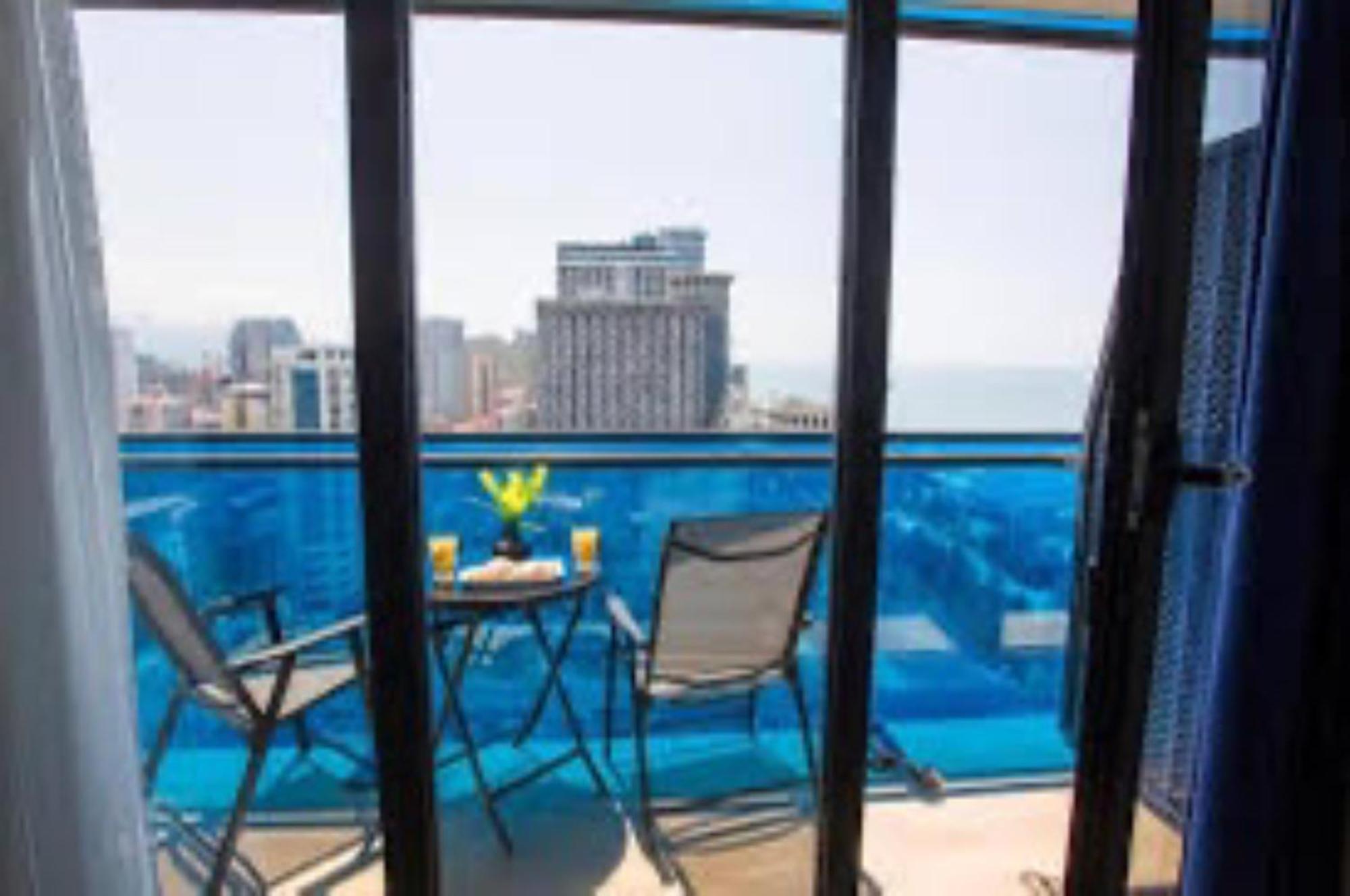 Apartmán Orbi City Panorama Vip Batumi Exteriér fotografie